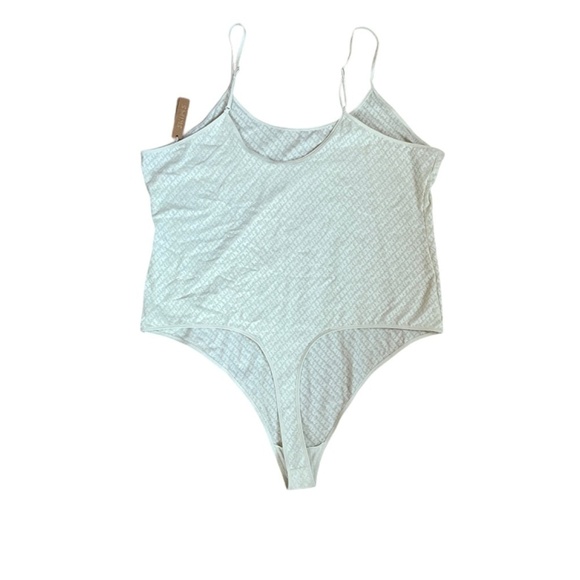 Skims 4X Logo Mesh Cami Bodysuit Bone NWT - Picture 5 of 6